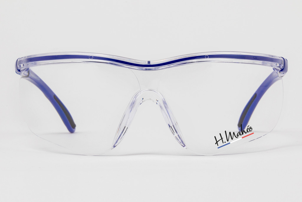 Protective glasses with adjustable temples & case