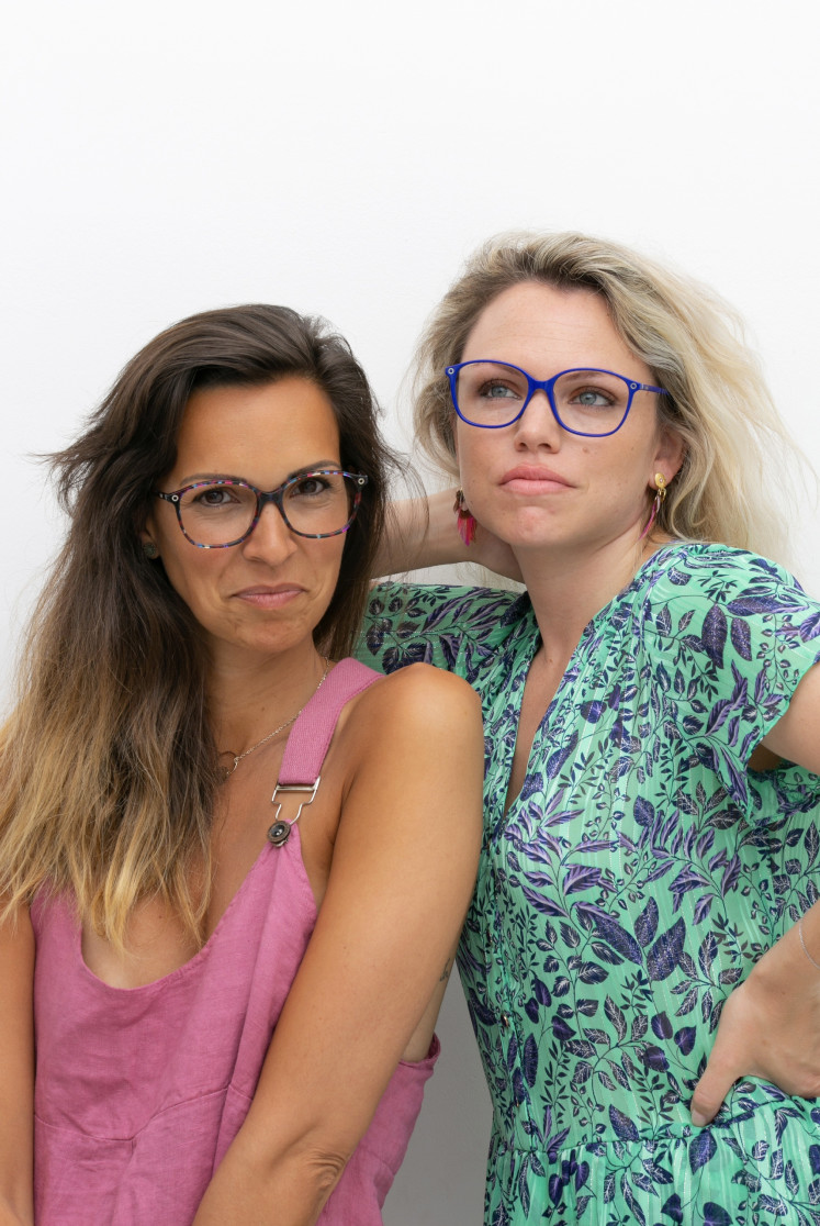 Mujer Acetato