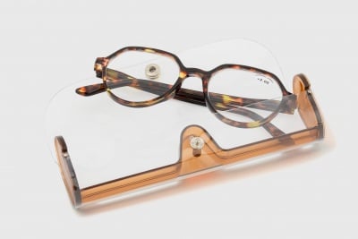 Unisex injected reading flex