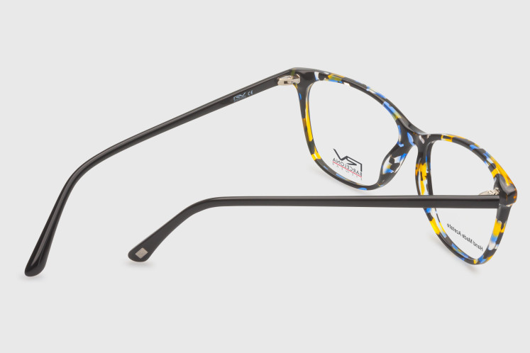 Mujer Acetato