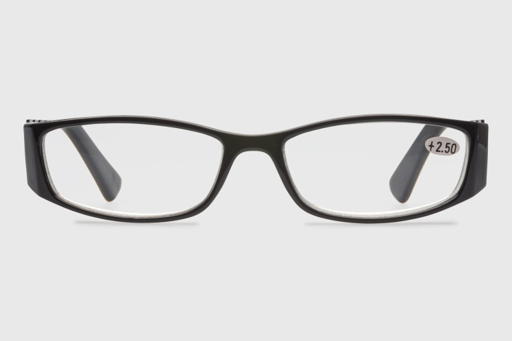 Reading injected metal temples woman