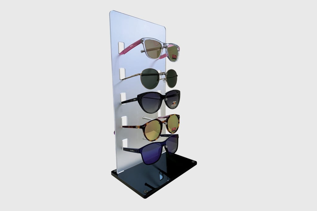 Expositor Acrilico para 5 gafas (dim. 19 cm x 40 cm)