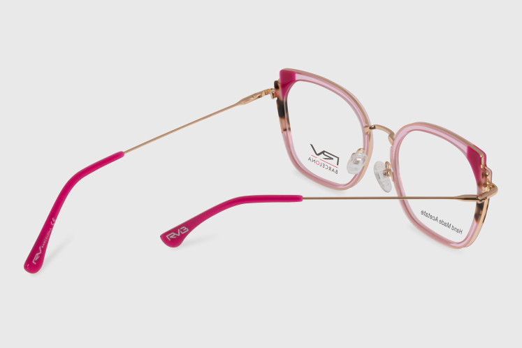 metal + acetato mujer