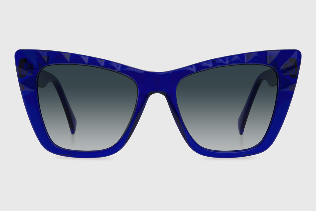 Sunglasses injected woman